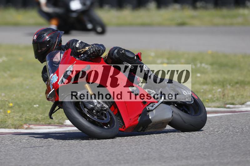 /10 20.04.2026  Pluess Moto Sport ADR/Freies Fahren/74